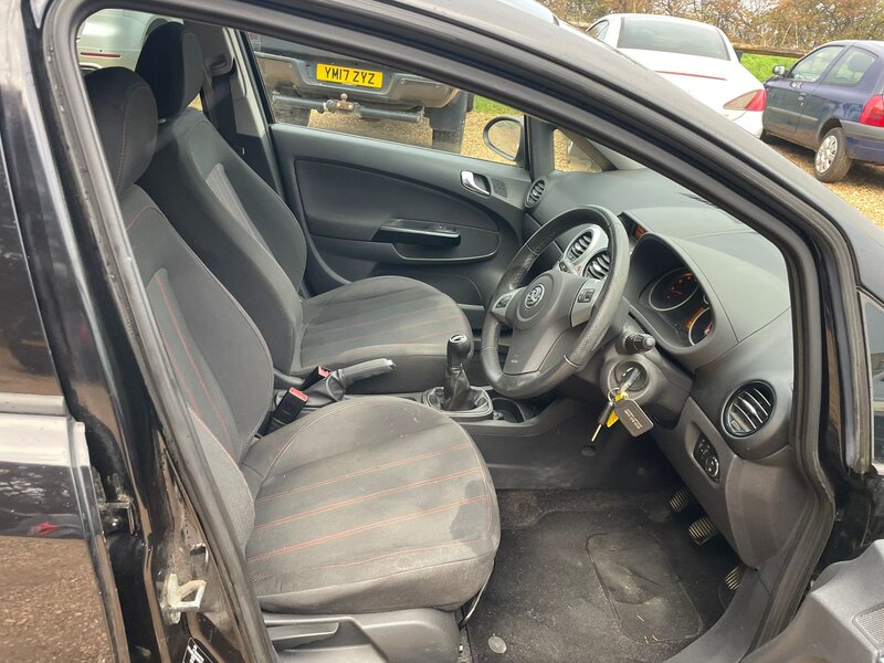 Used Vauxhall Corsa 2010 for sale - 77037161: Photo 9