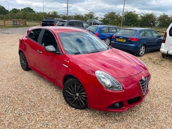 Used Alfa Romeo Giulietta 2015 for sale - 79045757: Photo