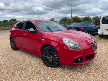 Used Alfa Romeo Giulietta 2015 for sale - 79045757: Photo