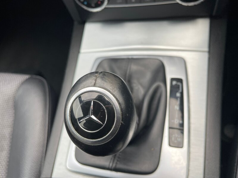 Used Mercedes-Benz C Class 2013 for sale - 76453177: Photo 12