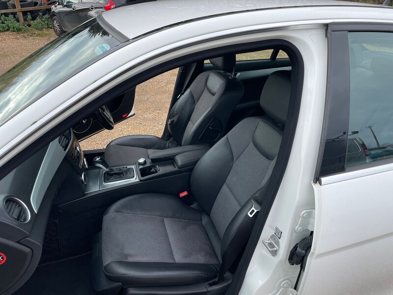 Used Mercedes-Benz C Class 2013 for sale - 76453177: Photo 24