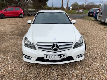 Used Mercedes-Benz C Class 2013 for sale - 76453177: Photo