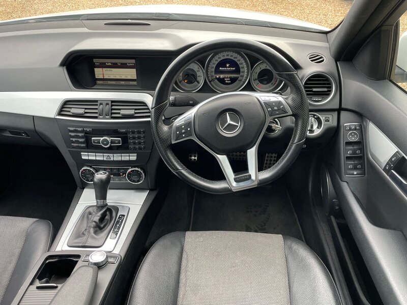 Used Mercedes-Benz C Class 2013 for sale - 76453177: Photo 9