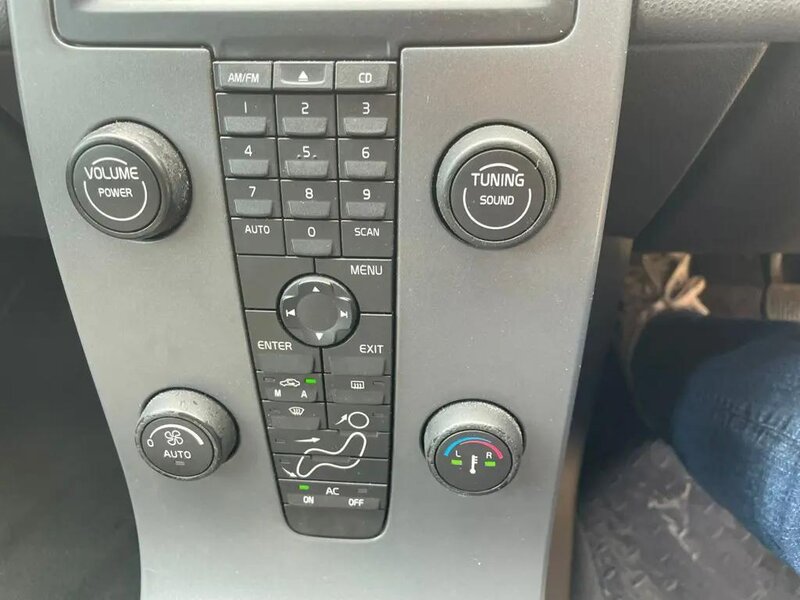 Used Volvo V50 2007 for sale - 76431779: Photo 12