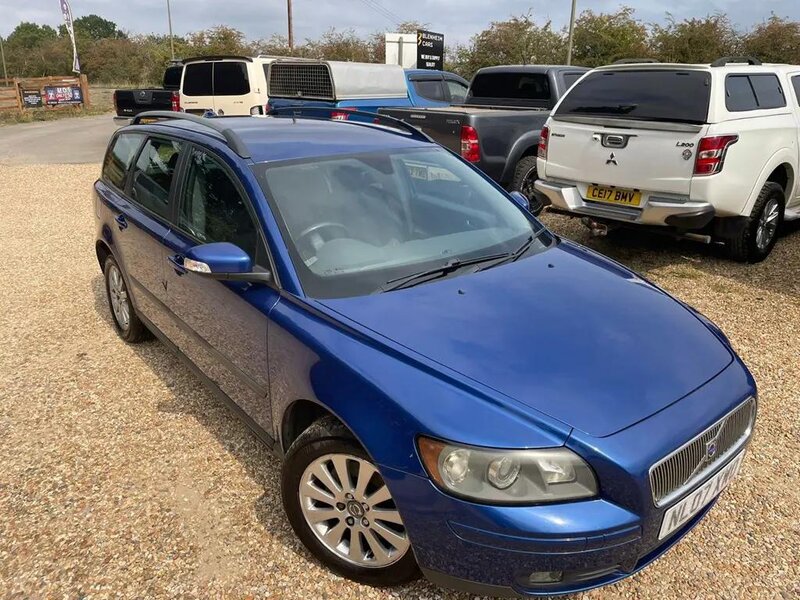 Used Volvo V50 2007 for sale - 76431779: Photo 2