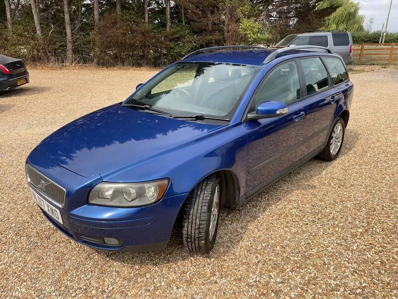 Used Volvo V50 2007 for sale - 76431779: Photo 3