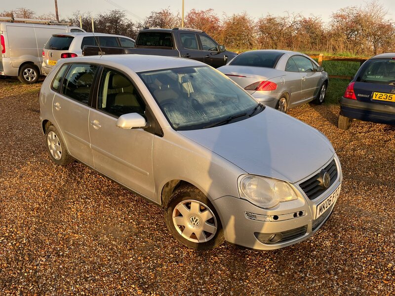 Used Volkswagen Polo 2006 for sale - 76836488: Photo 1