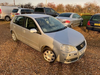 Used Volkswagen Polo 2006 for sale - 76836488: Photo