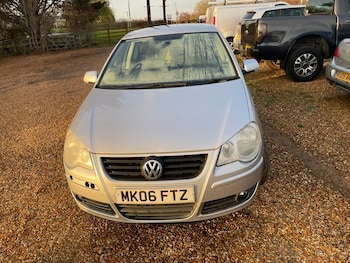 Used Volkswagen Polo 2006 for sale - 76836488: Photo
