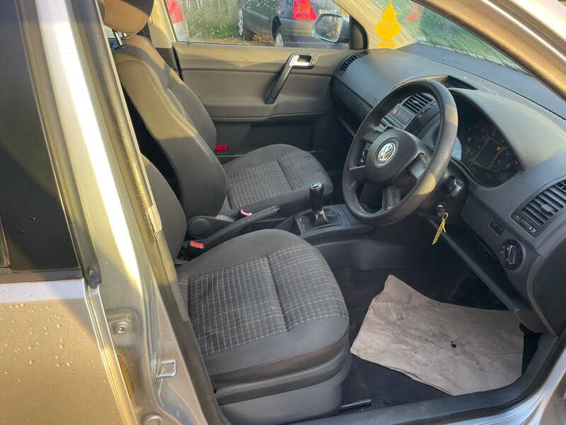 Used Volkswagen Polo 2006 for sale - 76836488: Photo 9