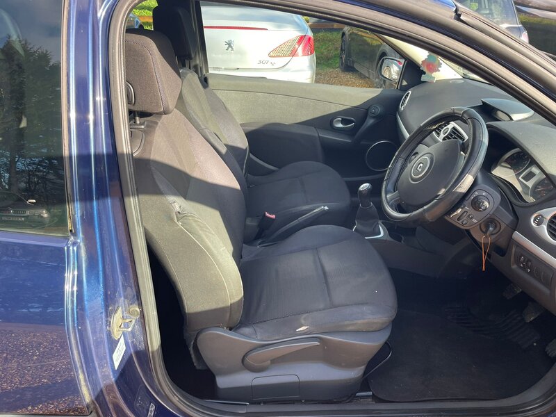 Used Renault Clio 2008 for sale - 77226110: Photo 7