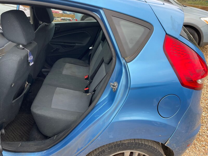 Used Ford Fiesta 2011 for sale - 78181900: Photo 12