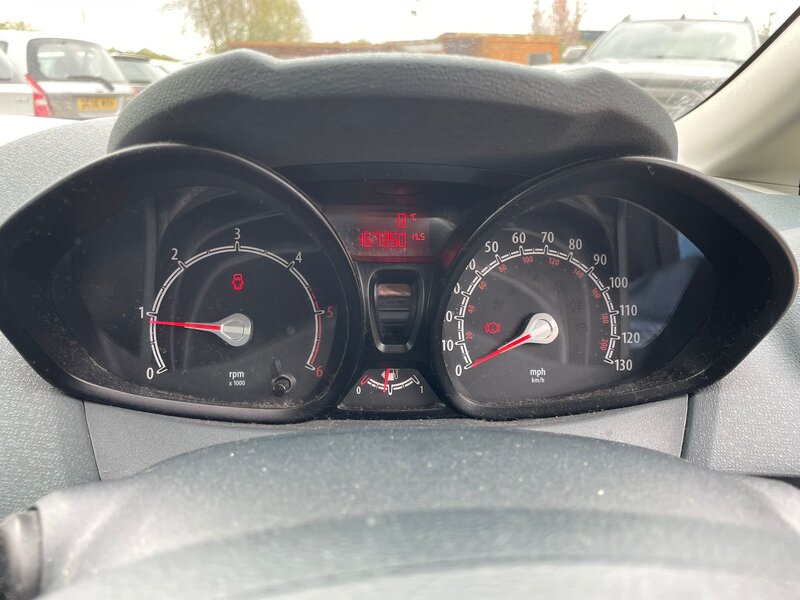 Used Ford Fiesta 2011 for sale - 78181900: Photo 14