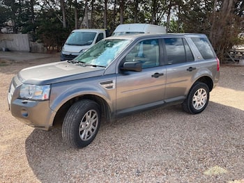 Used Land Rover Freelander 2010 for sale - 79721750: Photo