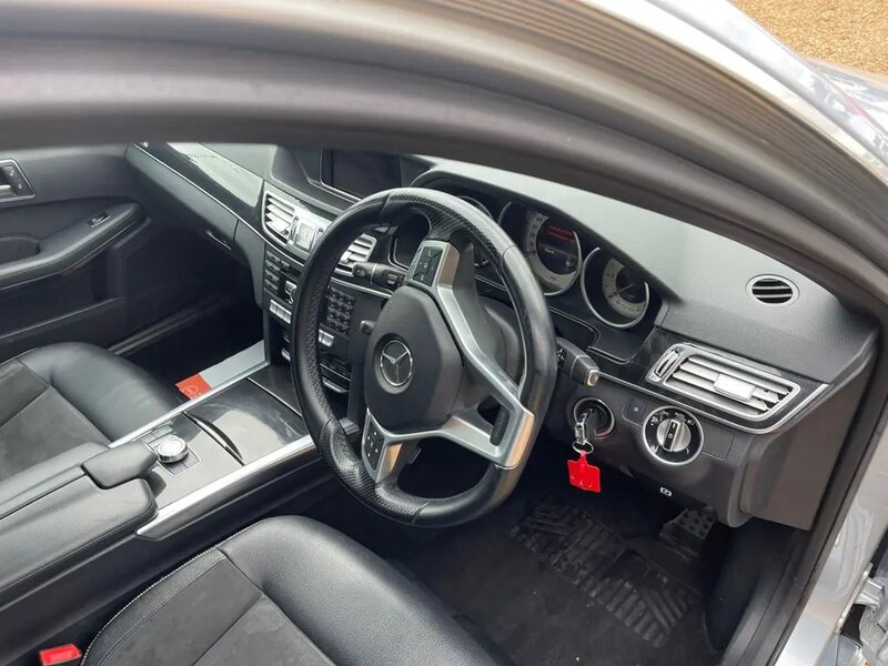 Used Mercedes-Benz E Class 2013 for sale - 76431773: Photo 12