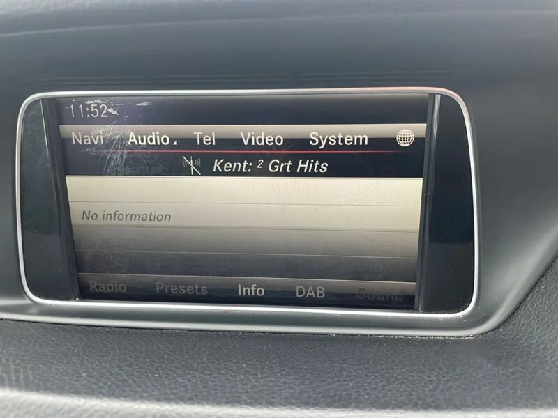 Used Mercedes-Benz E Class 2013 for sale - 76431773: Photo 17