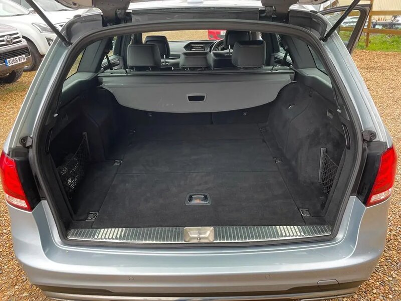 Used Mercedes-Benz E Class 2013 for sale - 76431773: Photo 22