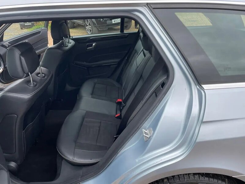 Used Mercedes-Benz E Class 2013 for sale - 76431773: Photo 24