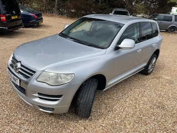 Used Volkswagen Touareg 2009 for sale - 76431775: Photo