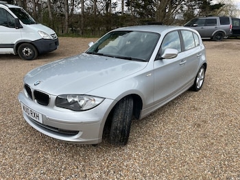 Used BMW 1 Series 2010 for sale - 76431772: Photo