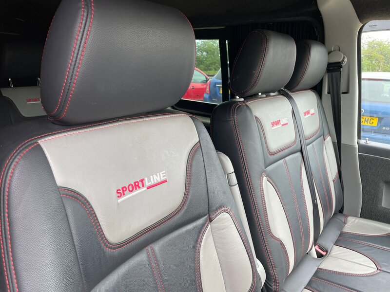 Used Volkswagen Transporter 2010 for sale - 78198191: Photo 12