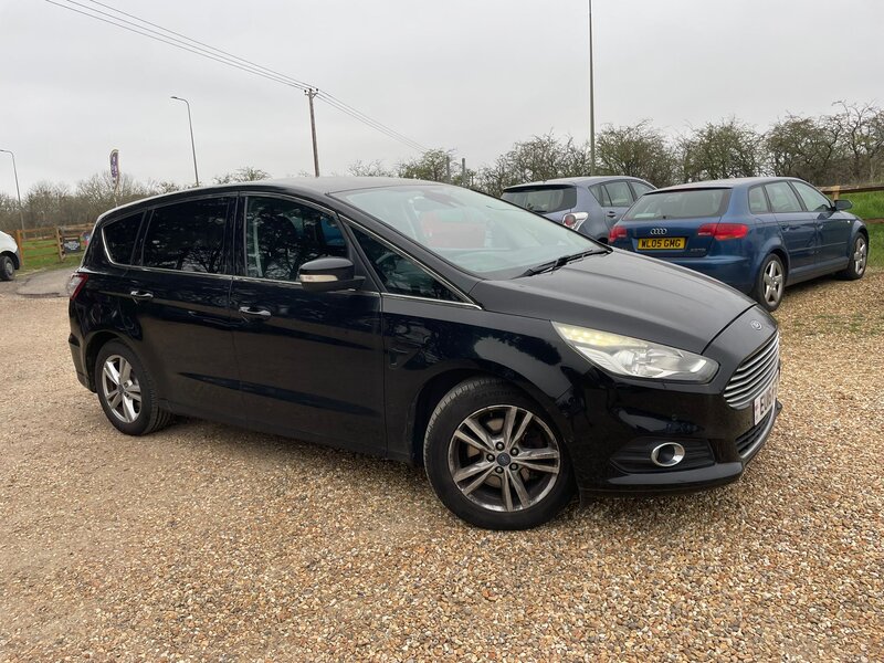Used Ford S-Max 2016 for sale - 77779573: Photo 2