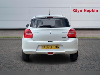 Used Suzuki Swift 2023 for sale - 79383555: Photo