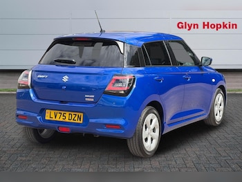 Used Suzuki Swift 2025 for sale - 79383572: Photo