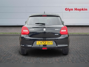 Used Suzuki Swift 2022 for sale - 79383582: Photo