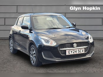 Used Suzuki Swift 2024 for sale - 79383579: Photo