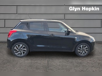 Used Suzuki Swift 2024 for sale - 79383579: Photo