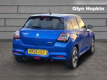 Used Suzuki Swift 2025 for sale - 79383573: Photo