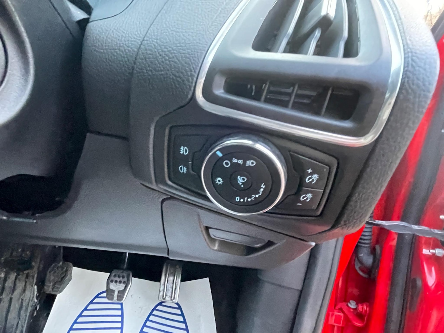 Used Ford Focus 2014 for sale - 76926603: Photo 24