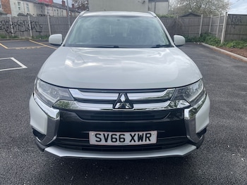 Used Mitsubishi Outlander 2016 for sale - 78889579: Photo