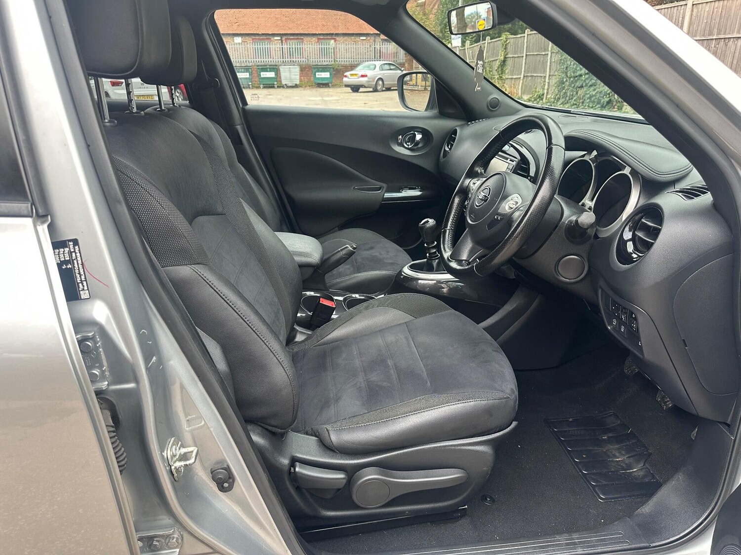 Used Nissan Juke 2017 for sale - 76389171: Photo 12