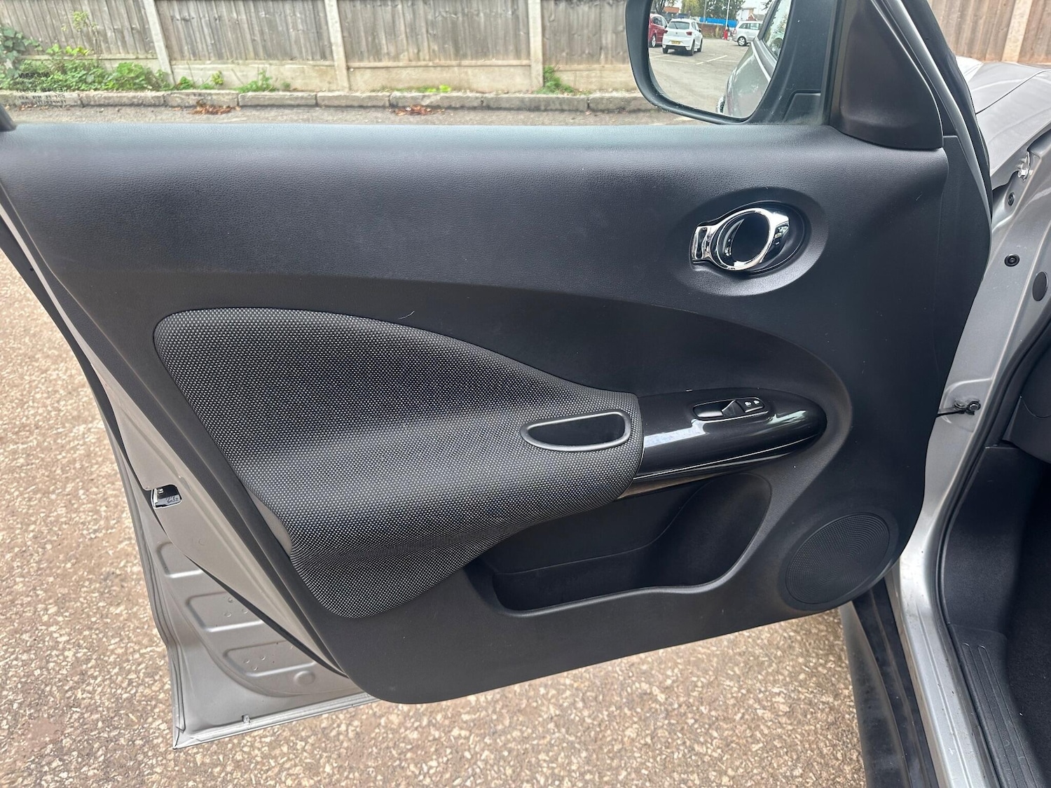 Used Nissan Juke 2017 for sale - 76389171: Photo 19