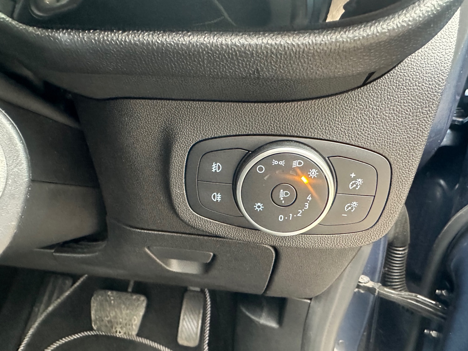 Used Ford Fiesta 2018 for sale - 76196122: Photo 19