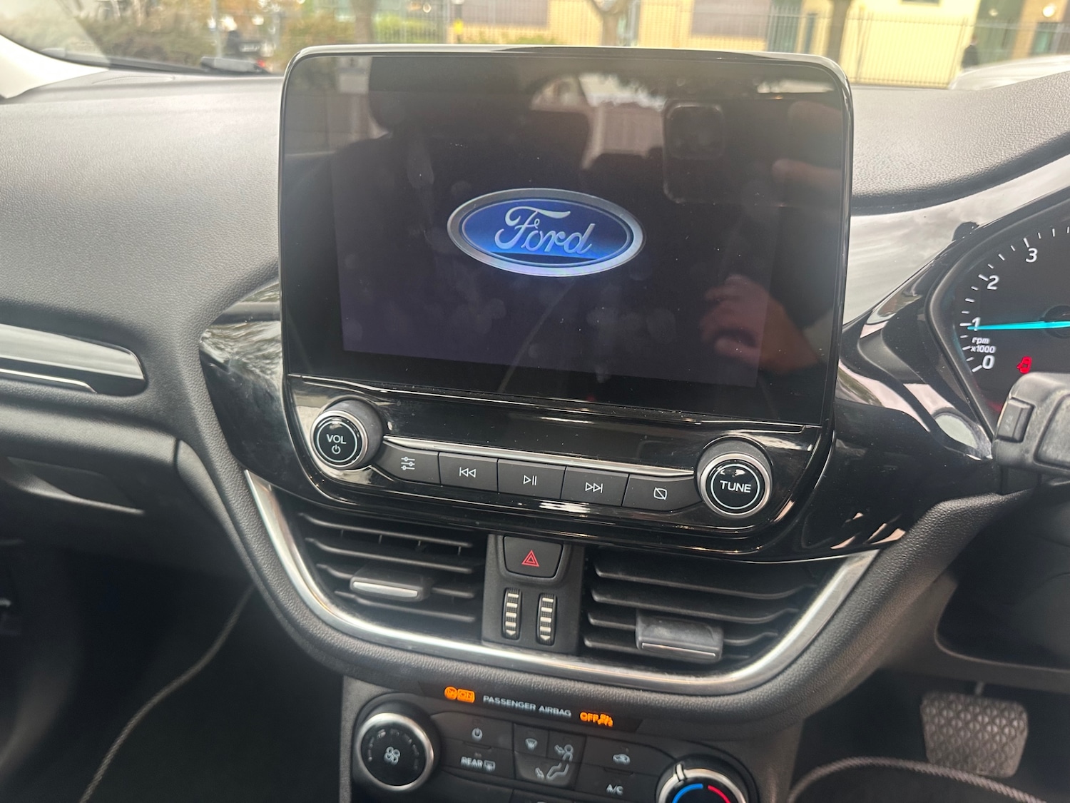 Used Ford Fiesta 2018 for sale - 76196122: Photo 25