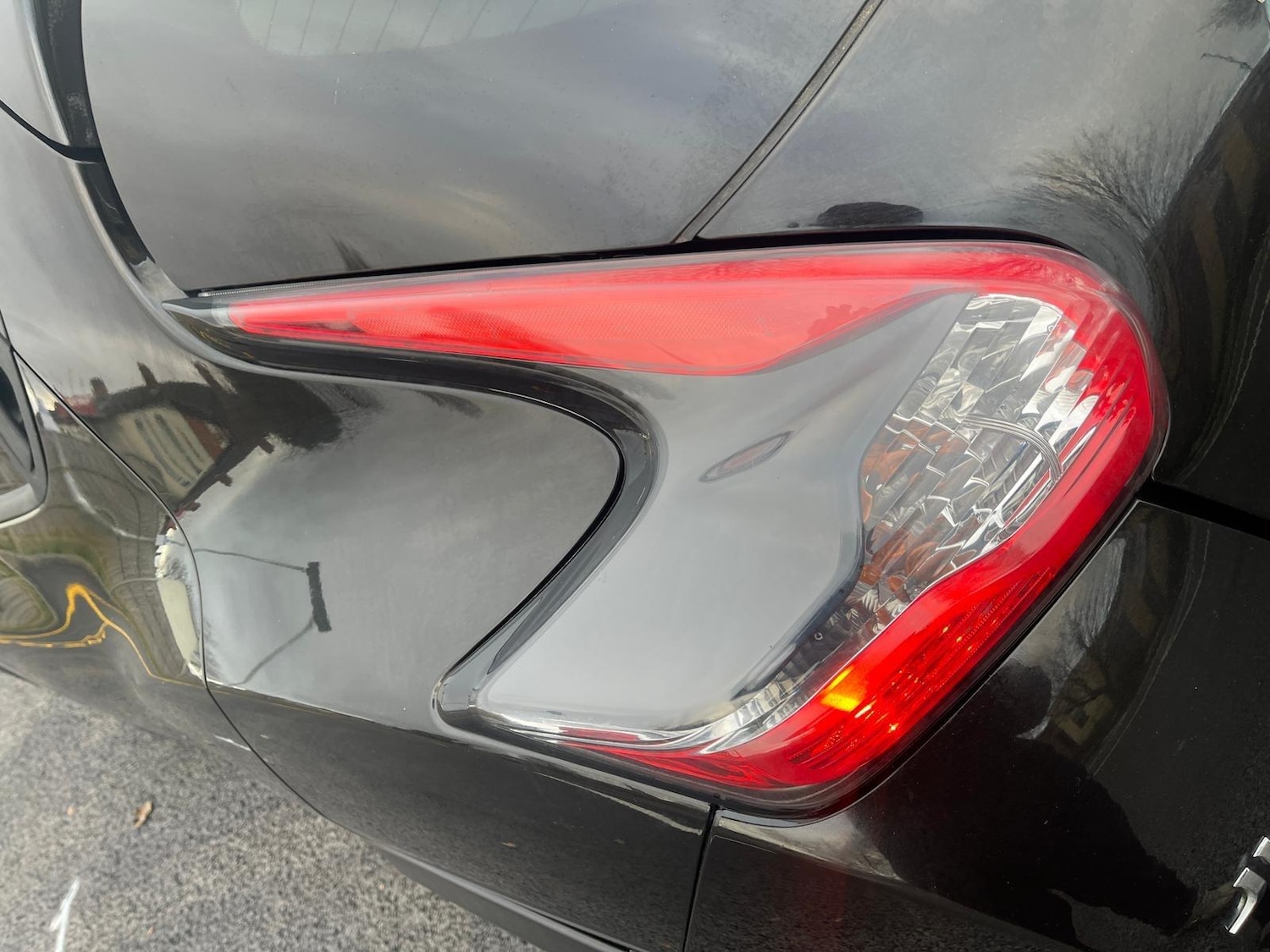 Used Nissan Juke 2014 for sale - 77807799: Photo 15