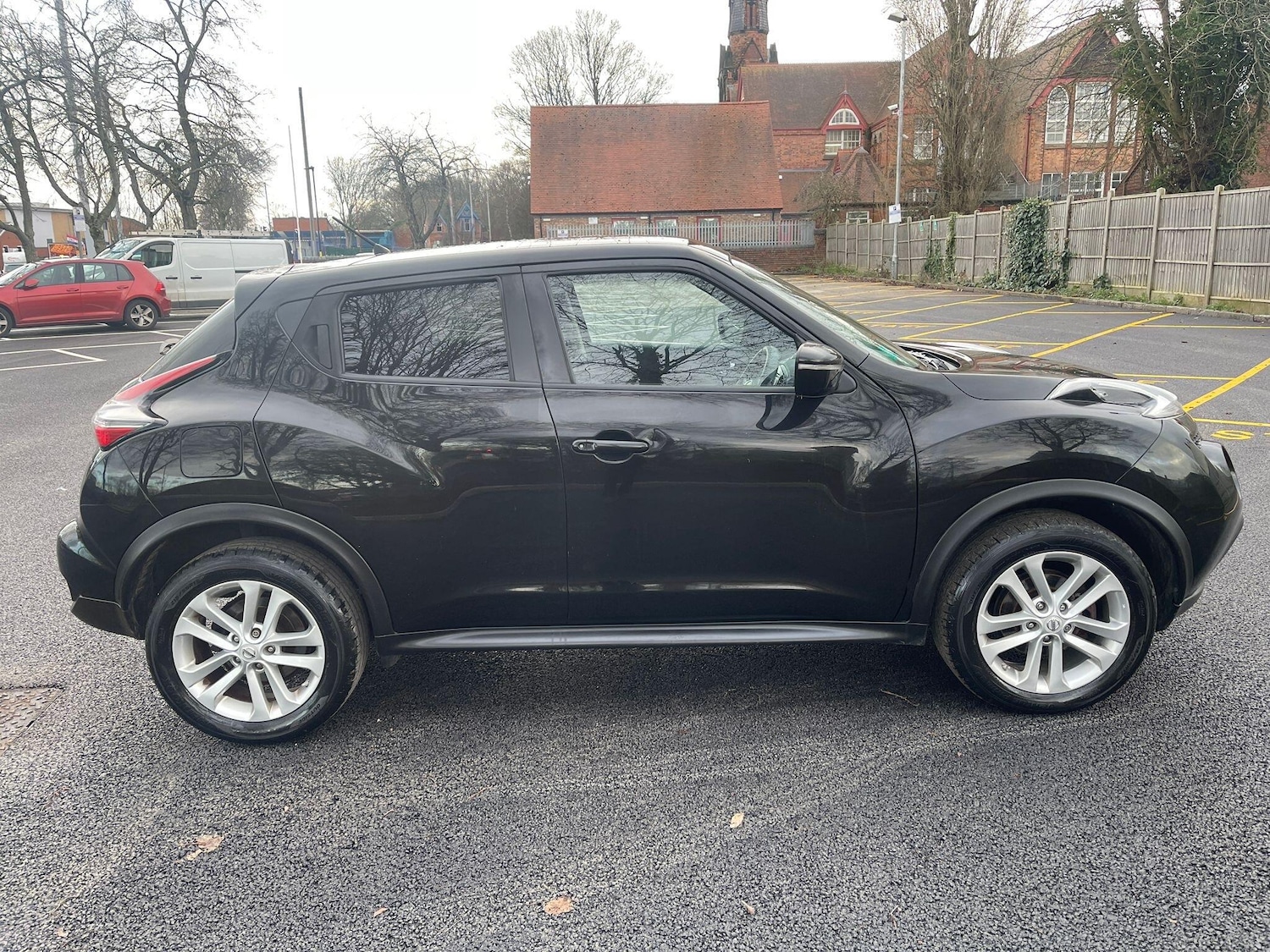 Used Nissan Juke 2014 for sale - 77807799: Photo 8