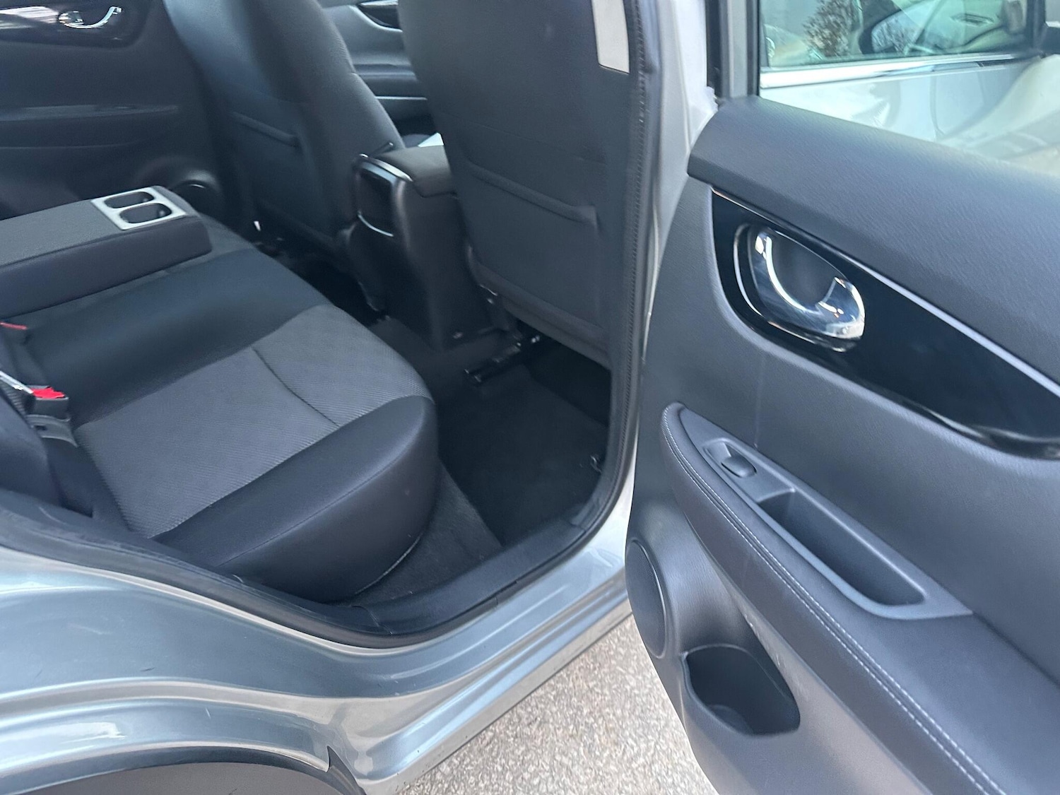 Used Nissan Qashqai 2016 for sale - 76388704: Photo 13