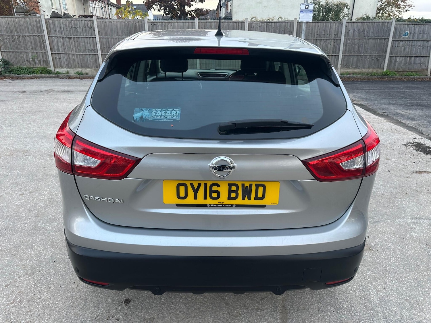 Used Nissan Qashqai 2016 for sale - 76388704: Photo 4