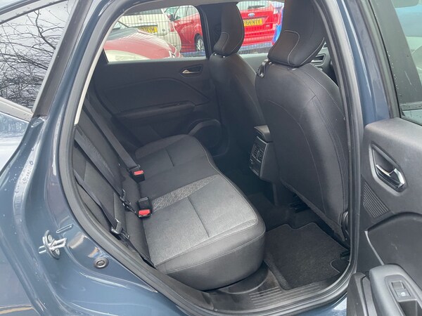 Used Renault Captur 2023 for sale - 74915223: Photo 12