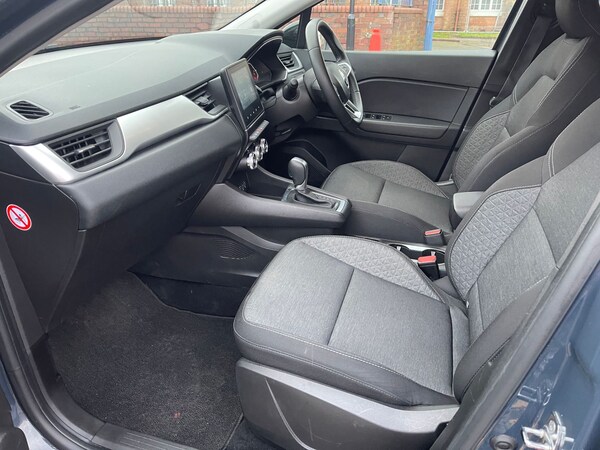 Used Renault Captur 2023 for sale - 74915223: Photo 16