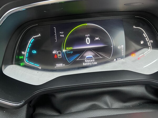 Used Renault Captur 2023 for sale - 74915223: Photo 19