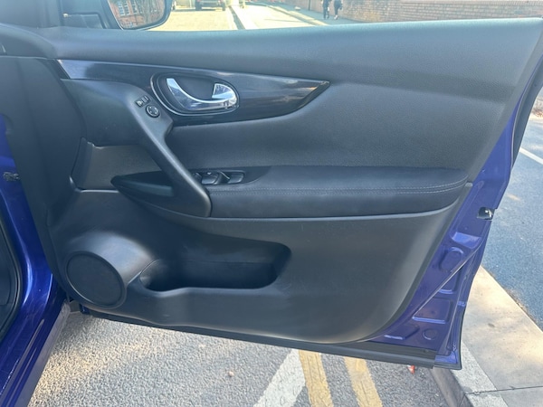 Used Nissan Qashqai 2016 for sale - 75687236: Photo 17
