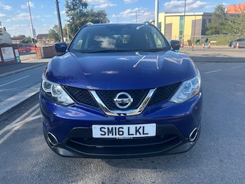 Nissan - Qashqai