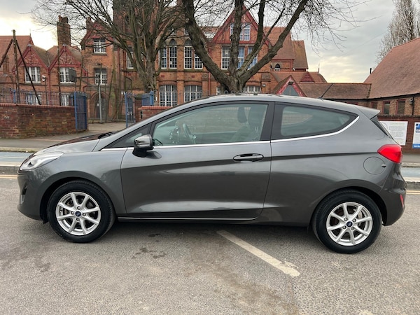 Used Ford Fiesta 2018 for sale - 73961617: Photo 5
