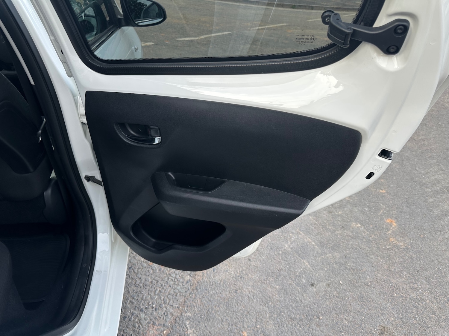 Used Peugeot 108 2017 for sale - 76194772: Photo 13