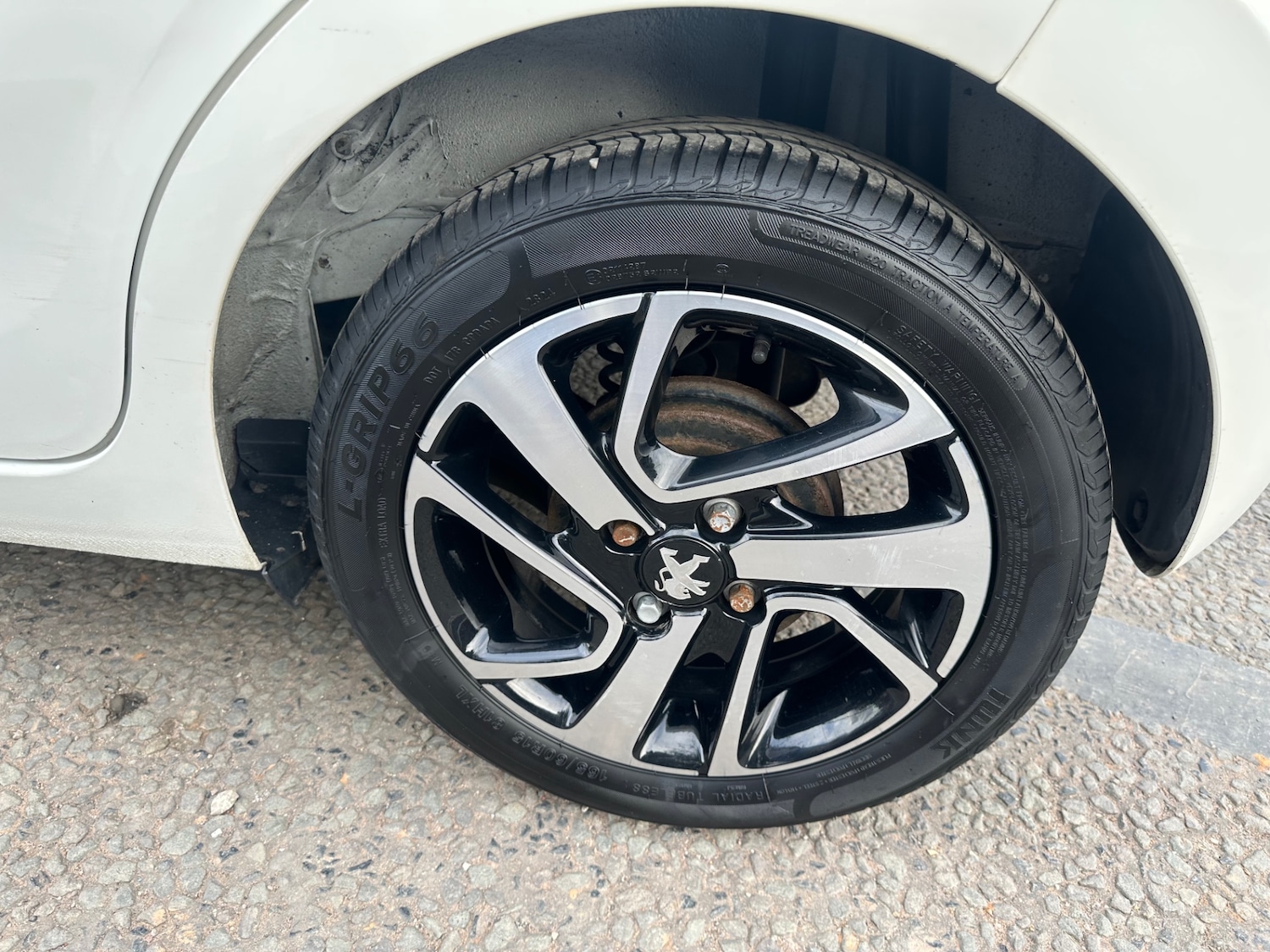 Used Peugeot 108 2017 for sale - 76194772: Photo 32